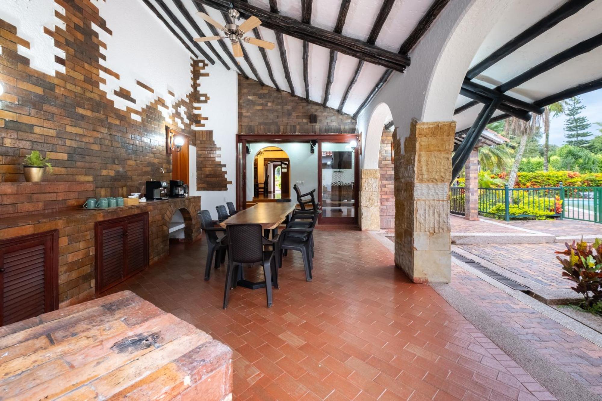 Hotel Chalet El Castillo By Majuva La Tebaida Ngoại thất bức ảnh